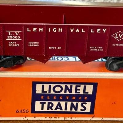 Vintage Lionel Electric Train Number 6456 Red Hopper Car In Original Box 