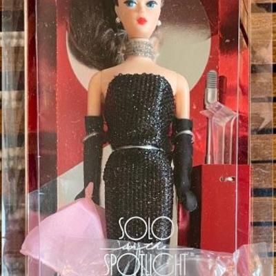 1994 Solo In The Spotlight Barbie Doll In Original Box 