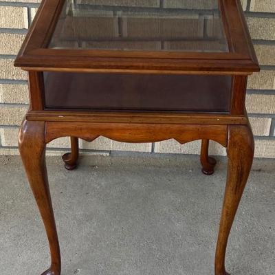 Vintage Glass Lift Top Display Side Table