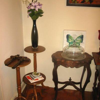 oval table $40.00