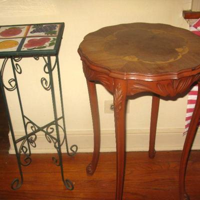 round ttable$ 38.00