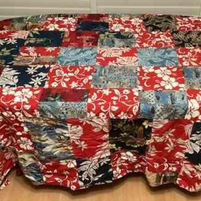 MMF034 Large Hawaiian Print Patchwork Quilt Blanket
