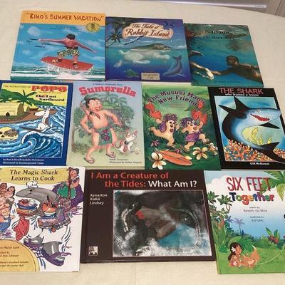 MMF021 Ten Children’s Hawaiian Hardcover Books 