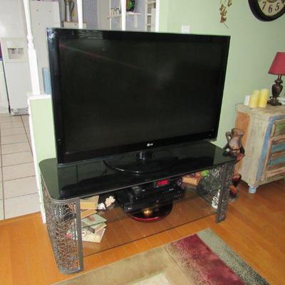 47" LG TV