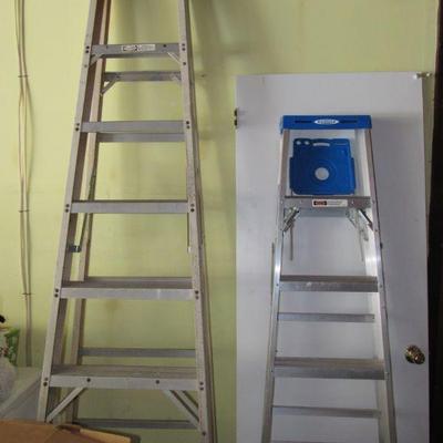 6' aluminum ladder, 8' fiberglass ladder