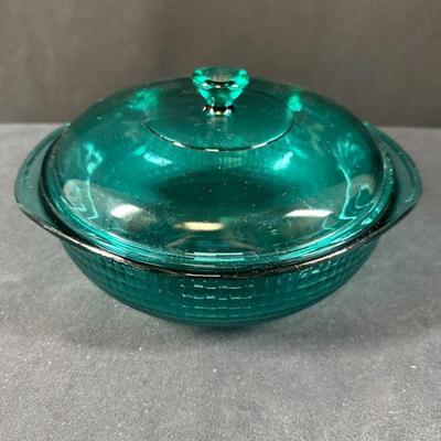 TEAL PYREX BASKET WEAVE CASSEROLE DISH