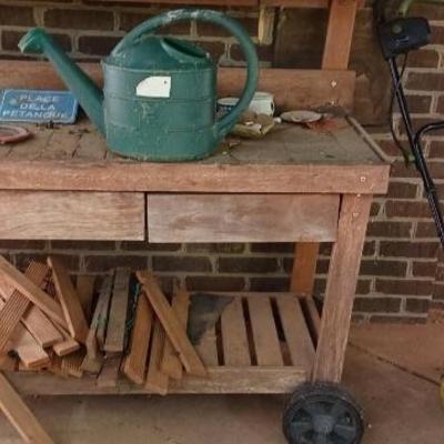 Potting bench