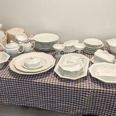 Rosenthal China “Maria” - 129 pieces available