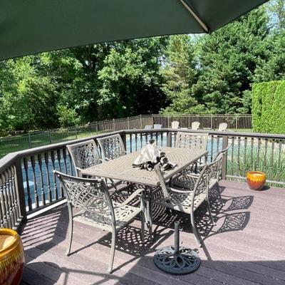 All seats have cushions