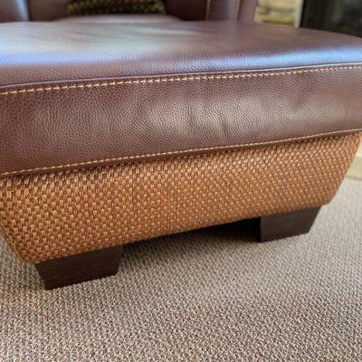 Gamma Arredamenti Leather Sofa