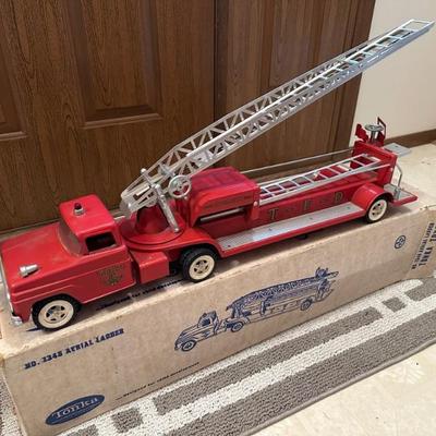 COLLECTOR:  Kids retro fire/ladder truck, fully operational, great condition, complete with box 