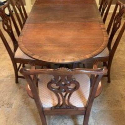 Dining Table with Leaf and 6 Chairs