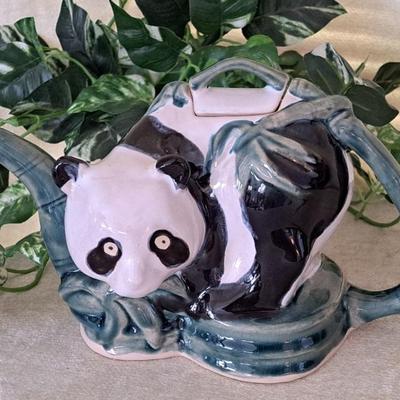 Vintage Chinese Ceramic Panda Teapot