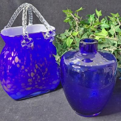 Handblown Cobalt Bubble Swirl Art Glass Vase And Handblown Cobalt Art Glass Purse Vase W/ Clear Handles