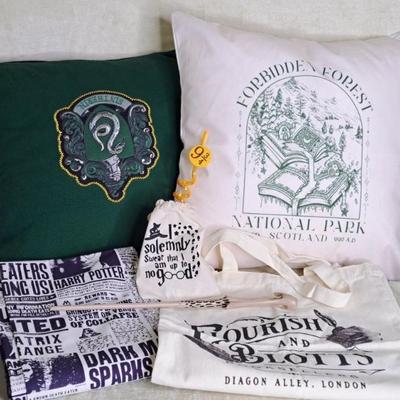 Harry Potter Stuff: Slytherin Pillow, Replica He Who Must Not Be Named Wand, Twin Flat Sheet & More