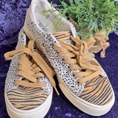 Fun Gola Animal Print Lace Up Sneakers Size 39