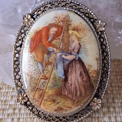Vintage Fragonard Porcelain Courting Couple Pin/ Brooch
