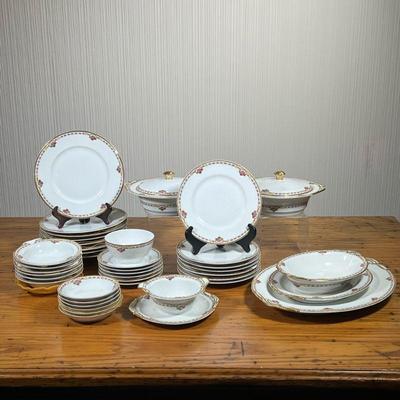 (40PC) BERNARDAUD LIMOGES CHAMBERRY PARTIAL SERVICE & ORIGINAL PLATEWARE SOFT CASES | Including: 8 10in. dinner plates, 7 salad plates, 6...