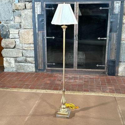 BRASS STANDING LAMP | Having fluted neck over square base. - l. 7 x w. 7 x h. 57.5 in

