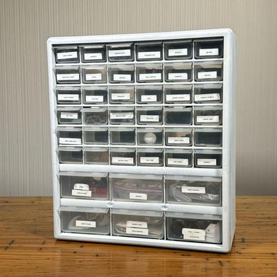 DOO-DAD ORGANIZED DRAWERS | Bits and bobs in labeled drawers. - l. 7 x w. 15 x h. 17 in

