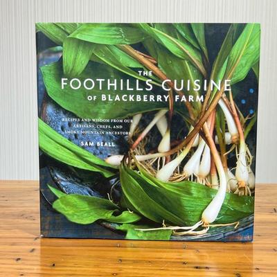 COFFEE TABLE BOOK | Large coffee table book on cuisine.

