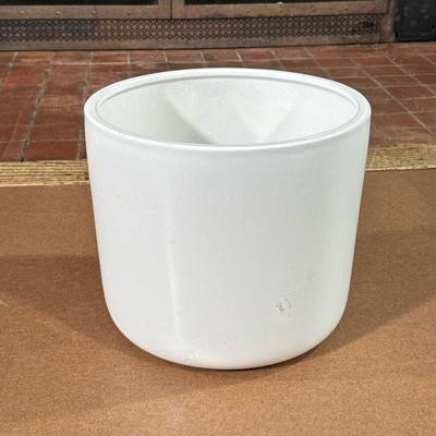 LARGE WHITE CERAMIC GLAZE PLANTER | Large circular white ceramic planter with a drainage hole on bottom. - h. 12 x dia. 13.5 in

