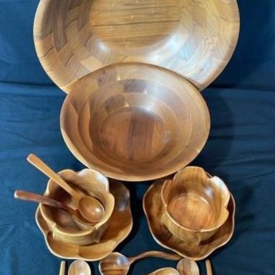 New Walnut Wooden Bowls