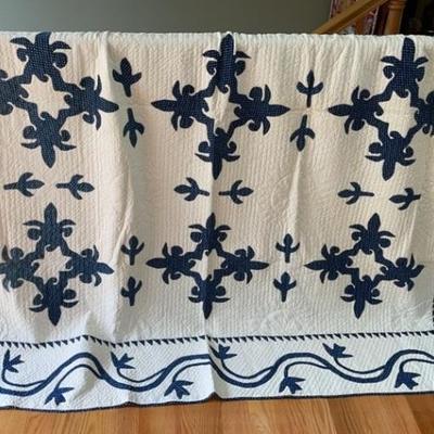 Amish handmade quilt 