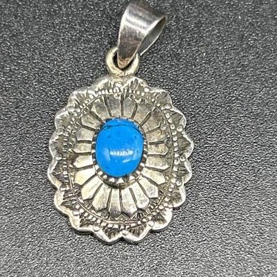 925 Silver Pendant with Turquoise, TW 3.84g