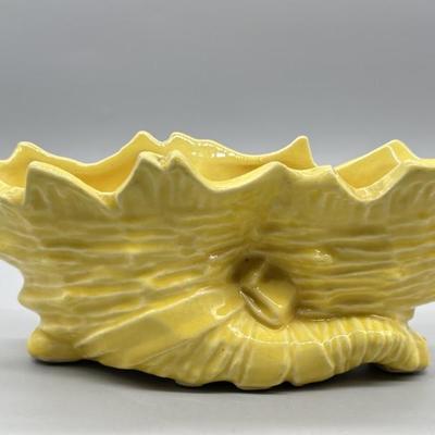 Vintage McCoy Pottery Yellow Dbl. Cornucopia Vase