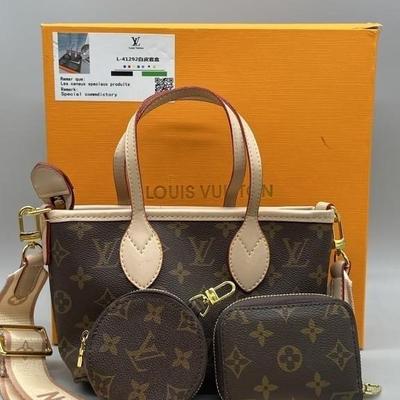 Reproduction Louis Vuitton 3- Piece Set