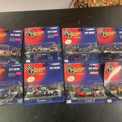 Lot of 8 Diecast Winner's Circle NASCAR PIT ROW sets