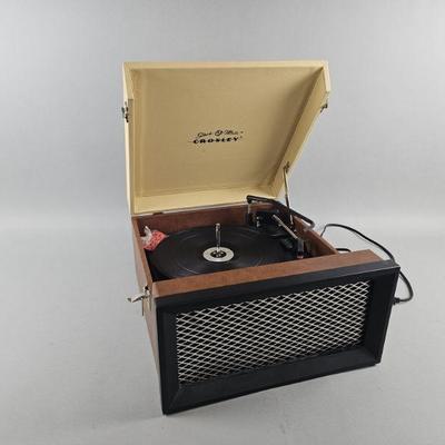 Lot 346 | Vintage Crosley Stack-O-Matic CR84 Record Player
