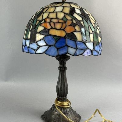 Lot 22 | Stained Glass Lamp