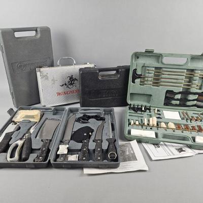 Lot 208 | Vintage Game, Gun and Optics Kits
