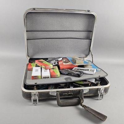 Lot 287 | Vtg Sears Feather Lite Suitcase & Pocket Knives
