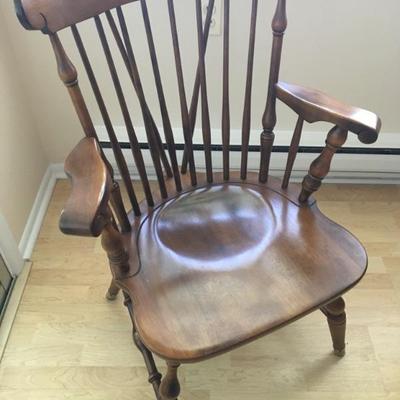 Set of 6 Fan-Back Windsor Dining Chairs (4 side & 2 captains' chairs) stamped by "Rockingham" - blue tie-on chair...