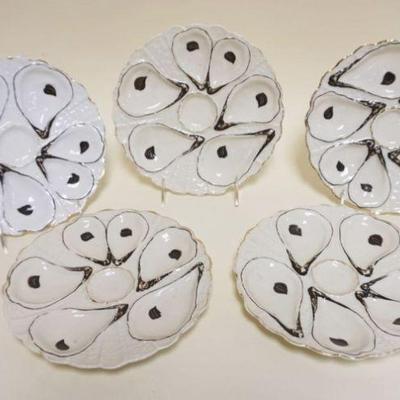 1006	5 CHINA OYSTER PLATES, EACH APPROXIMATELY 8 1/2 IN
