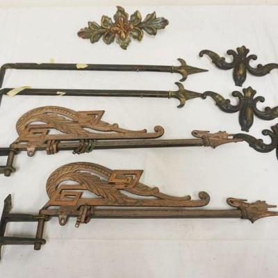 1104	GROUP OF ASSORTED ANTIQUE CAST BRASS ARCHITECTURAL ITEMS INCLUDING CURTAIN HANGERS AND ACCESSORIES
