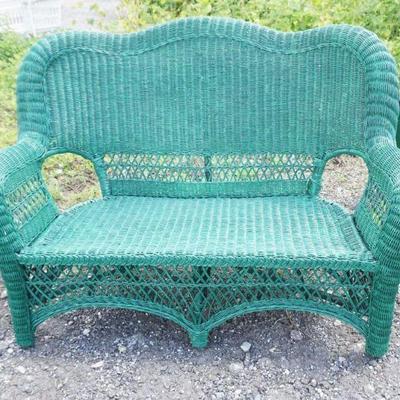 1237	GREEN WICKER LOVE SEAT, APPROXIMATELY 52 IN X 22 IN X 35 IN H
