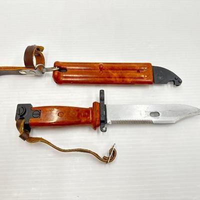#1800 • Russian Tula Bakelite Bayonet
