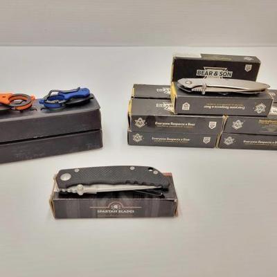 #1812 • (13) Pocket Knives
