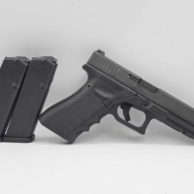 #358 • Glock G35 .40 Semi-Auto Pistol
