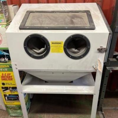 #6510 • Blasting Cabinet
