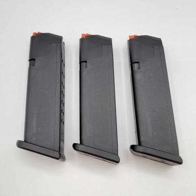 #399 • (3) Glock 17 Gen 5 9mm 16rd Magazines
