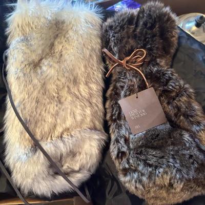 wine fur holders