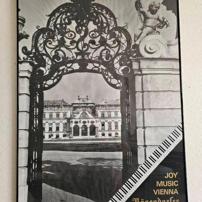 MPS002-Beautiful Glass Framed Print Of Galerie Belvedere Museum