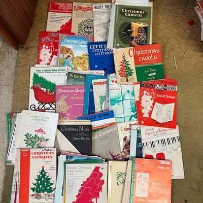 MPS123- Assorted Vintage Christmas Carols & Songs Musical Sheets Arranged For Piano 