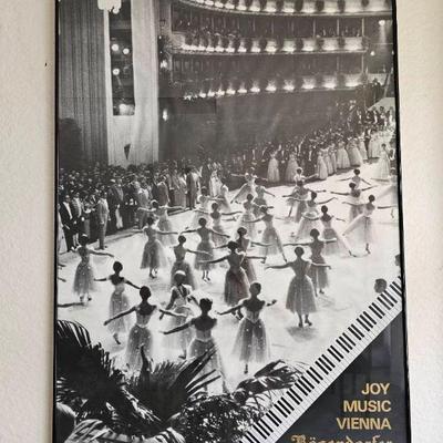 MPS003-Beautiful Glass Framed Black And White Print Of Ballerinas In Vienna
