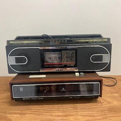 MPS158- Vintage Akai Stereo Radio & Sony Fm/Am Digital Clock/ Radio 